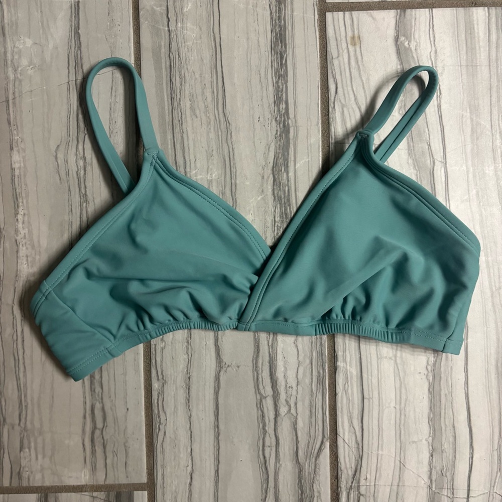 Stylish Teal Bikini Top - Women's Swimwear